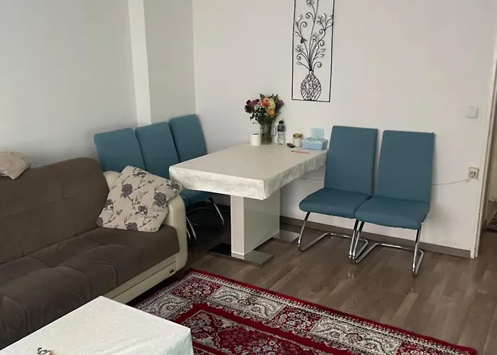 Quarto em Acomodações Particulares Guenes East Side Elegance